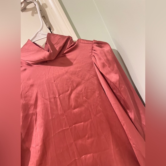 NWT ZARA RUCHED SATIN EFFECT SHIRT SIZE XS 8864/305/172 - Picture 7 of 9